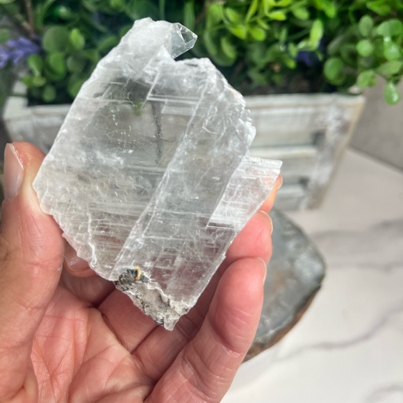 Clear Selenite from Zambia 🇿🇲 - Picture 3 of 3